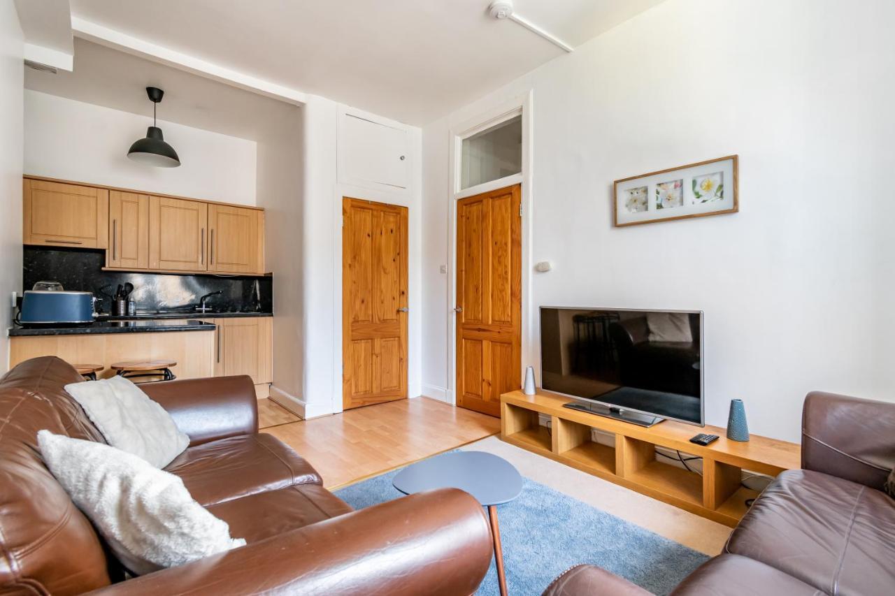 Amazing Apartments - Dalgety St - Near Holyrood エディンバラ エクステリア 写真